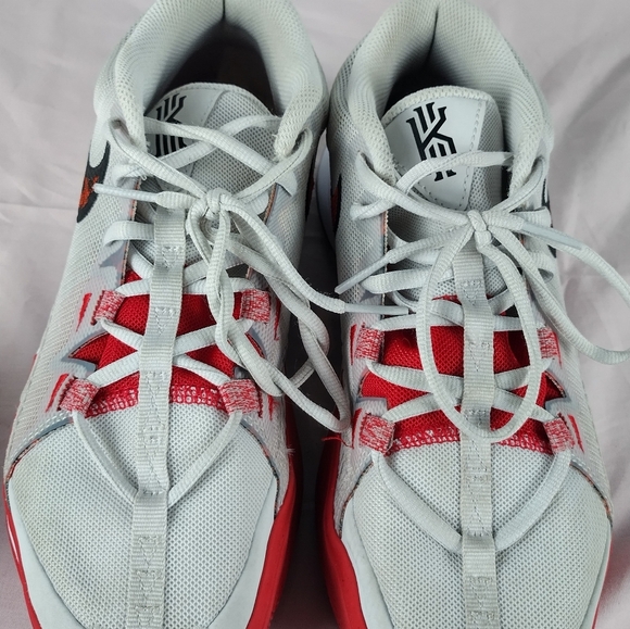 Nike Kyrie Irving Flytrap 6 Mens Size 7.5 Basketball Athletic Shoes (DM1125-002) - Picture 10 of 12